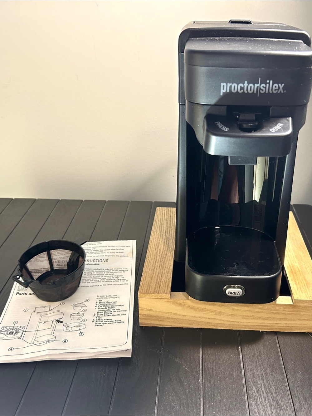 Proctor Silex Single-Serve Coffee Brewer in Black
